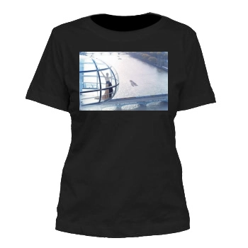 Rosamund Pike Women's Cut T-Shirt