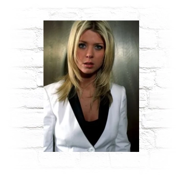 Tara Reid Metal Wall Art