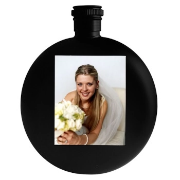 Tara Reid Round Flask