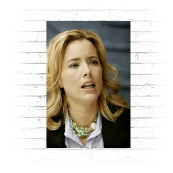 Tea Leoni Poster