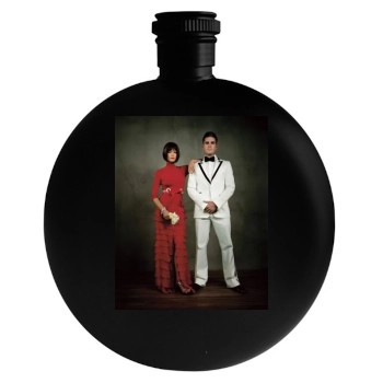 Teri Hatcher Round Flask