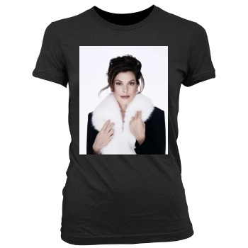 Teri Hatcher Women's Junior Cut Crewneck T-Shirt