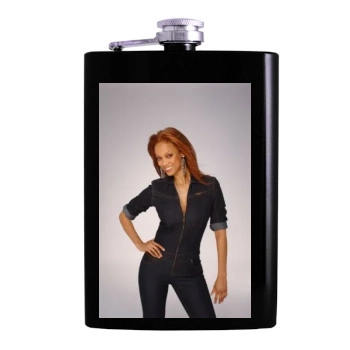 Tyra Banks Hip Flask