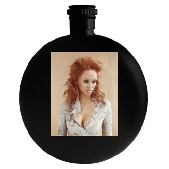 Tyra Banks Round Flask