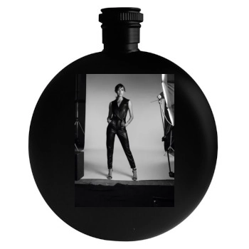 Irina Shayk Round Flask