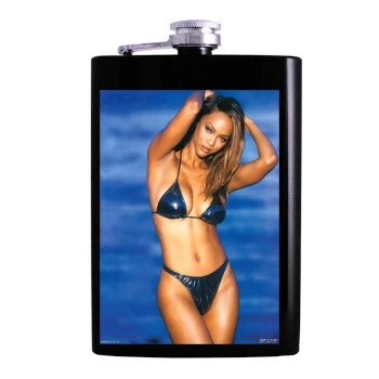 Tyra Banks Hip Flask