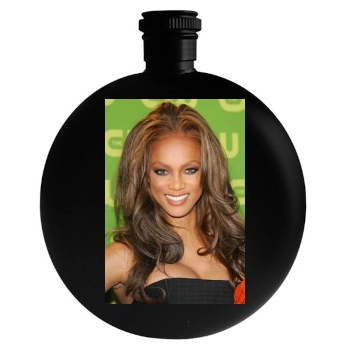 Tyra Banks Round Flask