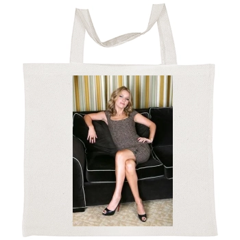 Becki Newton and Michael Urie Tote