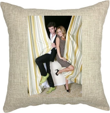 Becki Newton and Michael Urie Pillow