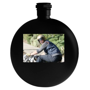 Brad Pitt Round Flask