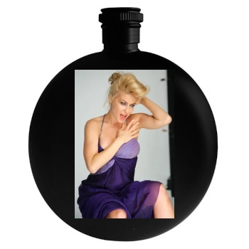 Carmen Electra Round Flask