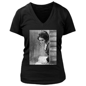 Elizabeth Taylor Women's Deep V-Neck TShirt