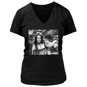 Elizabeth Taylor Women's Deep V-Neck TShirt