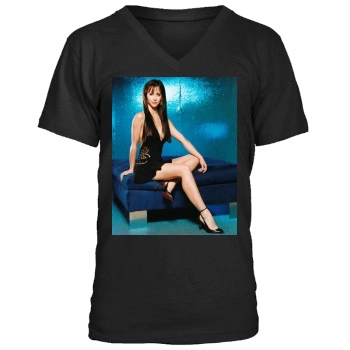 Jennifer Love Hewitt Men's V-Neck T-Shirt