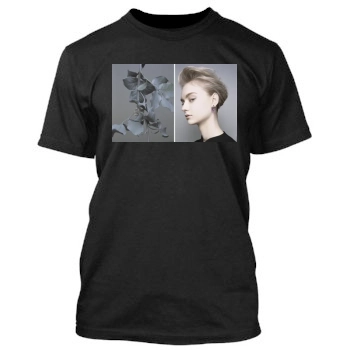 Nastya Kusakina Men's TShirt