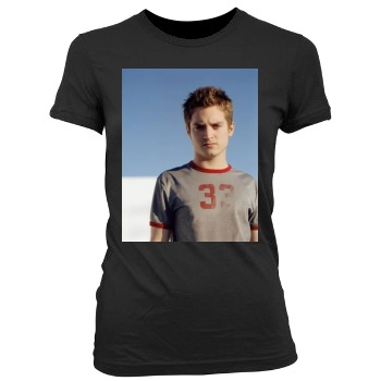 Elijah Wood Women's Junior Cut Crewneck T-Shirt