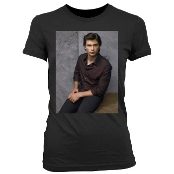 Tom Welling Women's Junior Cut Crewneck T-Shirt