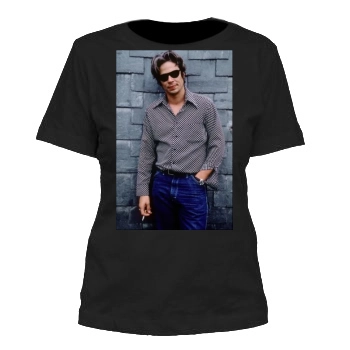 Benicio del Toro Women's Cut T-Shirt