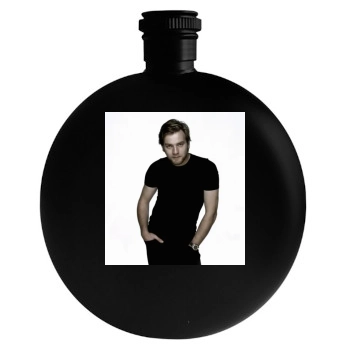 Ewan McGregor Round Flask