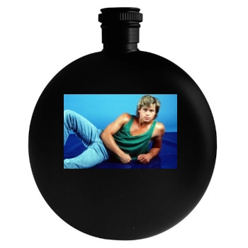 Brad Pitt Round Flask