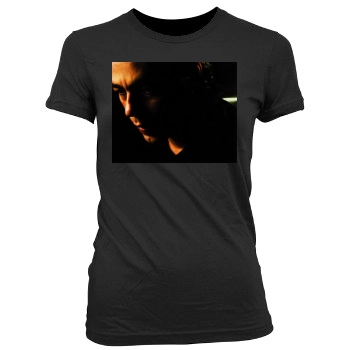 Benicio del Toro Women's Junior Cut Crewneck T-Shirt