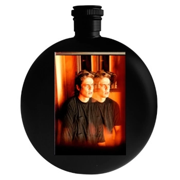 Benicio del Toro Round Flask