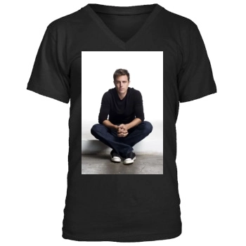 Casey Affleck Men's V-Neck T-Shirt