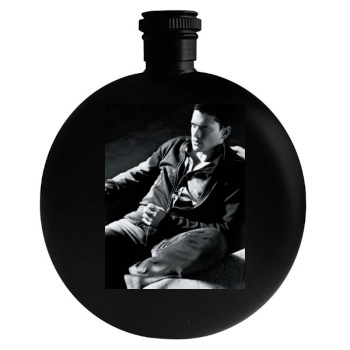 Wentworth Miller Round Flask