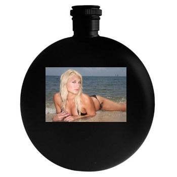 Brooke Hogan Round Flask