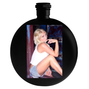 Brooke Hogan Round Flask