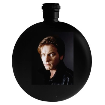 Ewan McGregor Round Flask