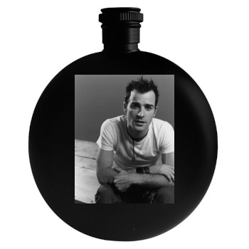 Justin Theroux Round Flask