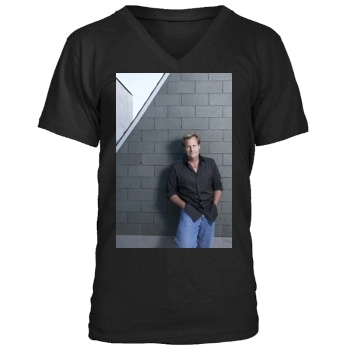 Jeff Daniels Men's V-Neck T-Shirt