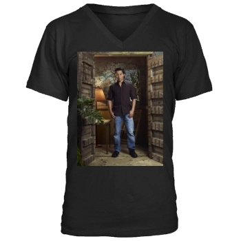 Daniel Dae Kim Men's V-Neck T-Shirt