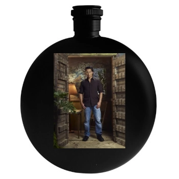 Daniel Dae Kim Round Flask