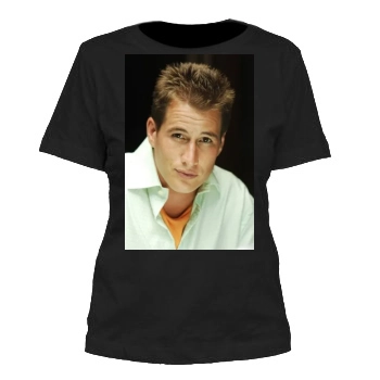 Brendan Fehr Women's Cut T-Shirt