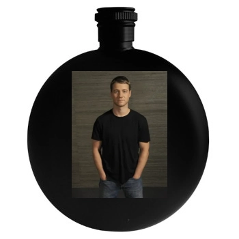 Benjamin McKenzie Round Flask