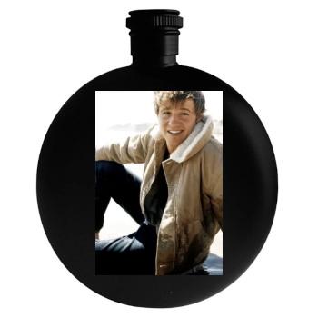 Benjamin McKenzie Round Flask