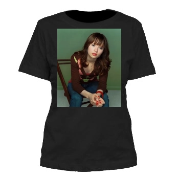 Emily Browning Women's Cut T-Shirt