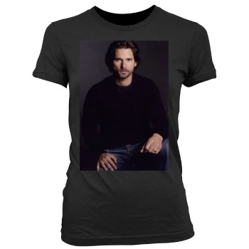 Eric Bana Women's Junior Cut Crewneck T-Shirt