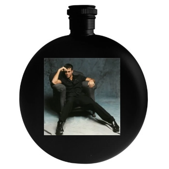 Enrique Iglesias Round Flask