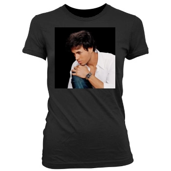 Enrique Iglesias Women's Junior Cut Crewneck T-Shirt