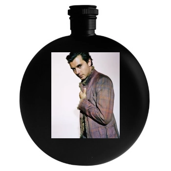 Gavin Rossdale Round Flask