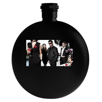 Benicio del Toro Round Flask