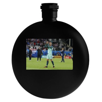 Cristiano Ronaldo Round Flask