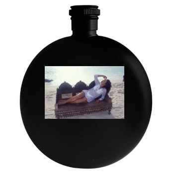 Jennifer Lopez Round Flask