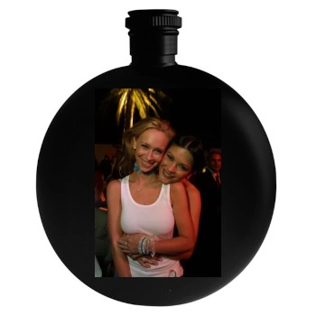 Jennifer Love Hewitt Round Flask