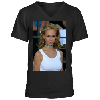 Jennifer Love Hewitt Men's V-Neck T-Shirt