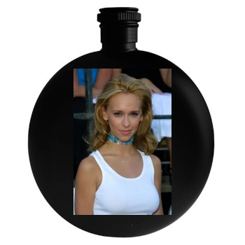 Jennifer Love Hewitt Round Flask