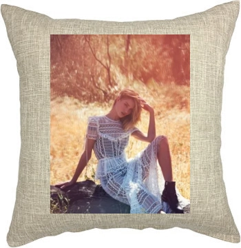 Rosie Huntington-Whiteley Pillow